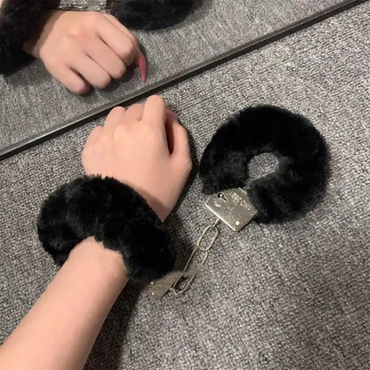 1 Pair Double Lock Manacle Faux Fur Bracelet Stainless Wrist Ankle O Ring Hand Cuffs Adult Couple Sex Toy Cops Criminal Cosplay