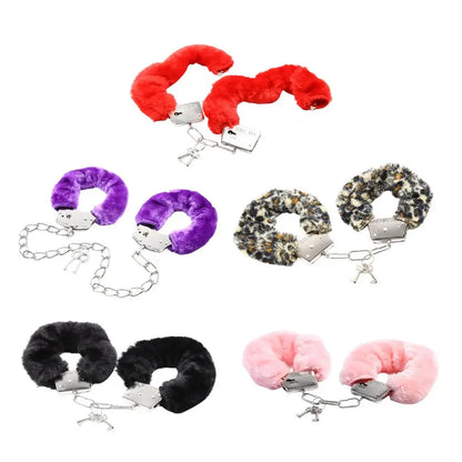 1 Pair Double Lock Manacle Faux Fur Bracelet Stainless Wrist Ankle O Ring Hand Cuffs Adult Couple Sex Toy Cops Criminal Cosplay