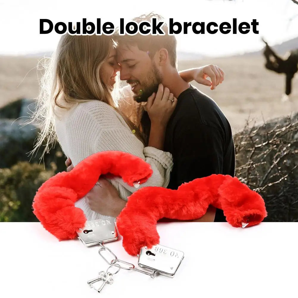 1 Pair Double Lock Manacle Faux Fur Bracelet Stainless Wrist Ankle O Ring Hand Cuffs Adult Couple Sex Toy Cops Criminal Cosplay