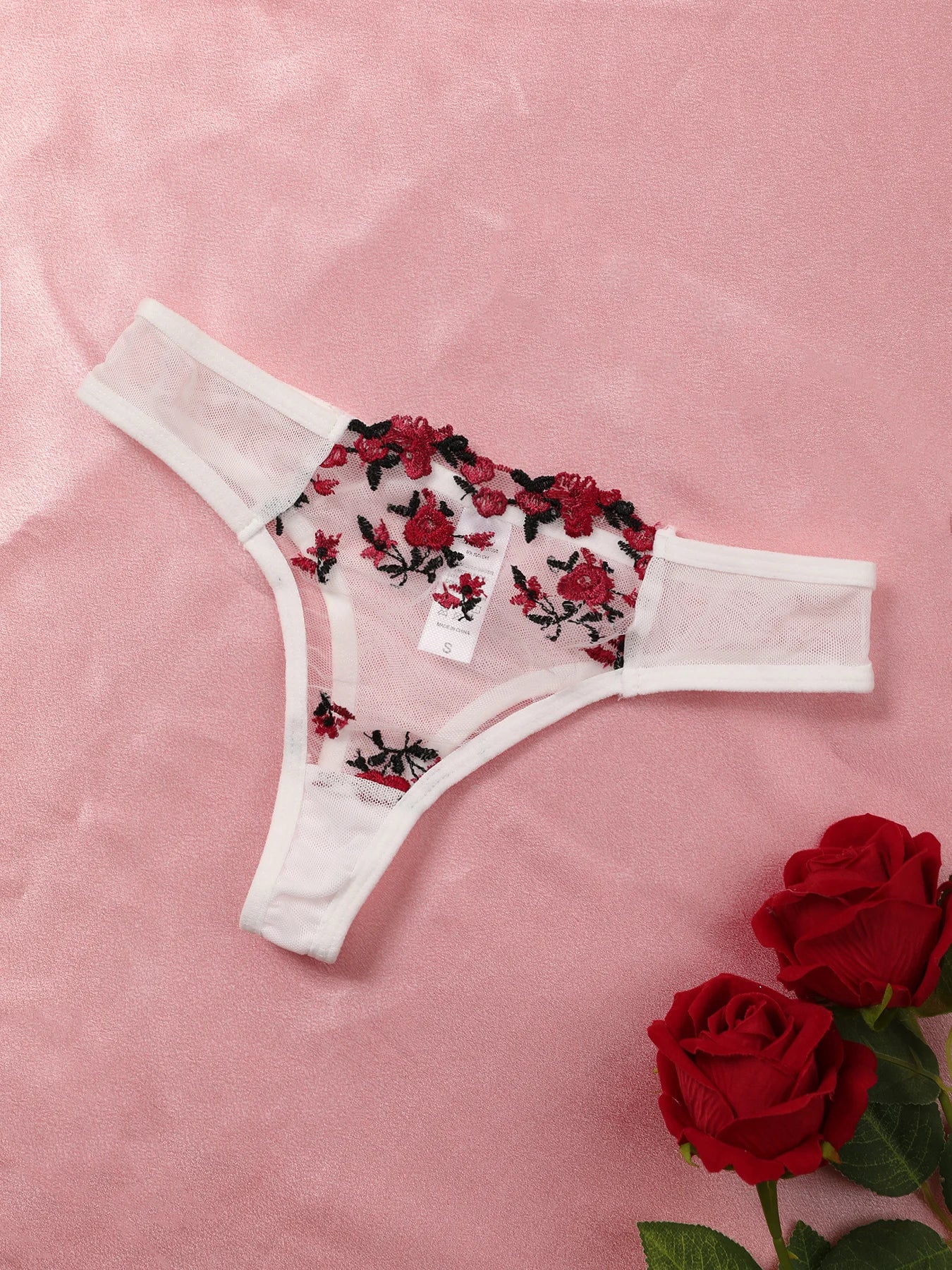 Sexy Lace Lingerie Push Up Lingerie Semi-Sheer Bra And Panty Sets Women Gathering Chest Underwear Flower Embroidery Bralette Set