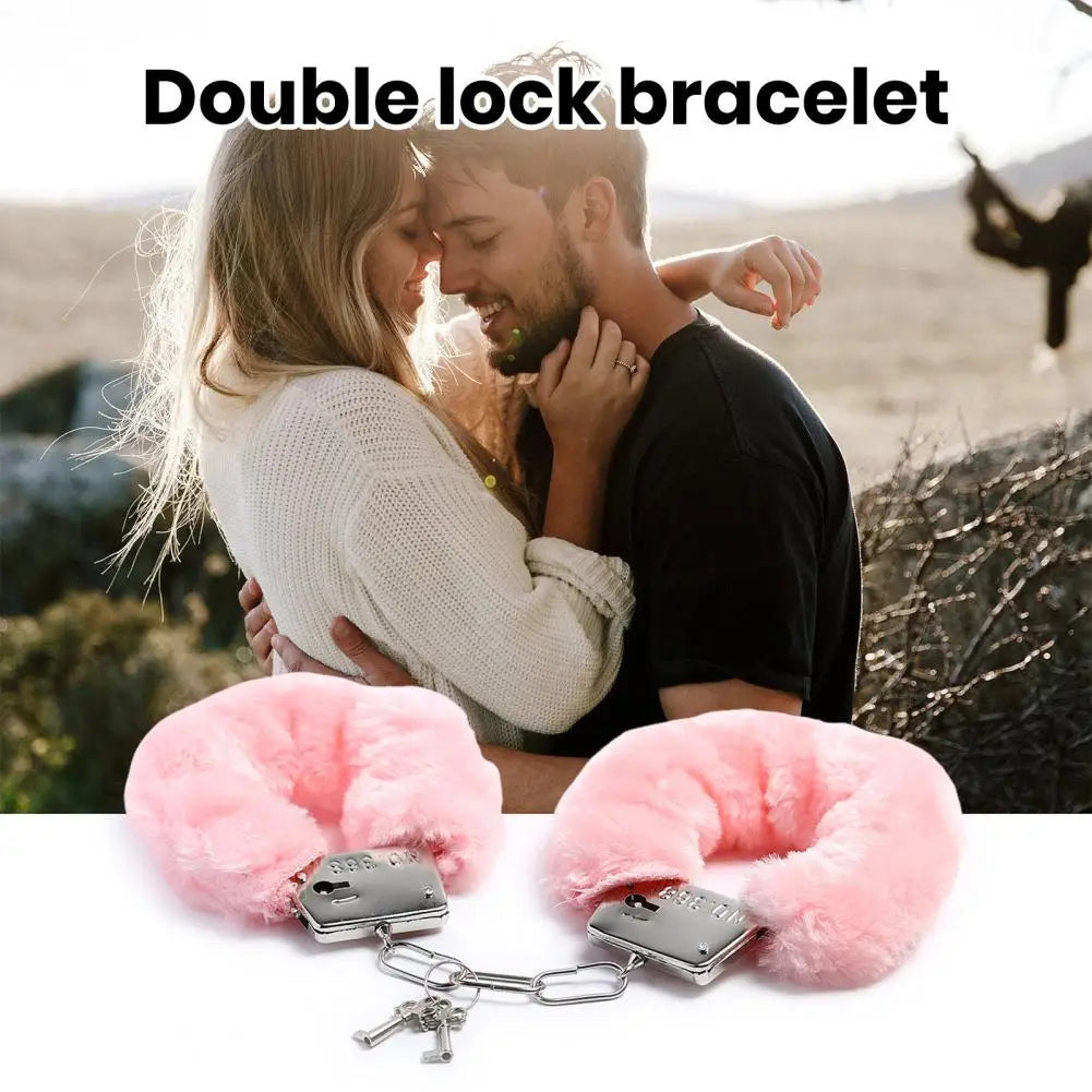 1 Pair Double Lock Manacle Faux Fur Bracelet Stainless Wrist Ankle O Ring Hand Cuffs Adult Couple Sex Toy Cops Criminal Cosplay