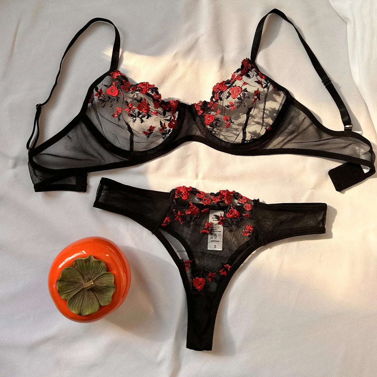 Sexy Lace Lingerie Push Up Lingerie Semi-Sheer Bra And Panty Sets Women Gathering Chest Underwear Flower Embroidery Bralette Set